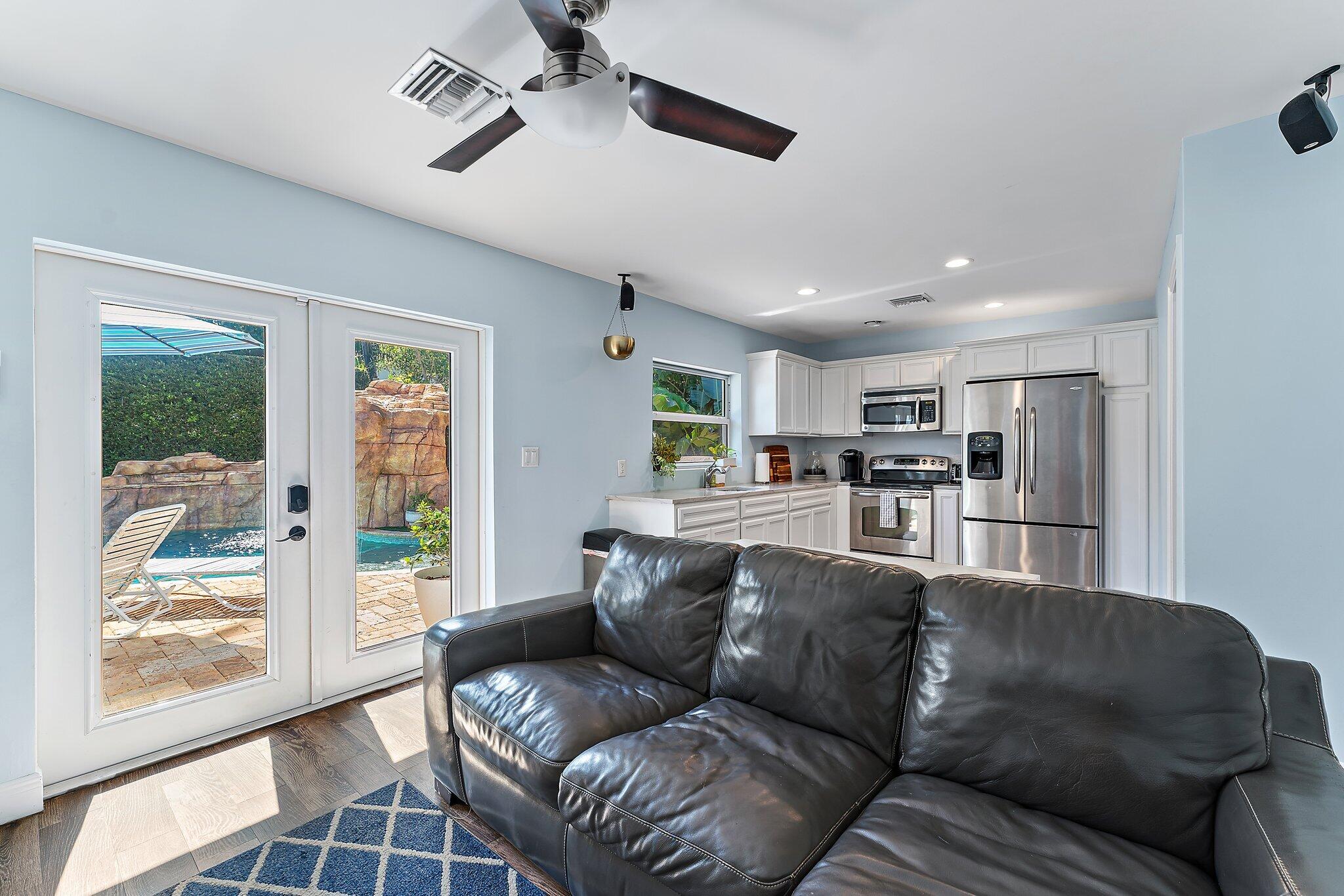 310 Edgewood Drive N, West Palm Beach