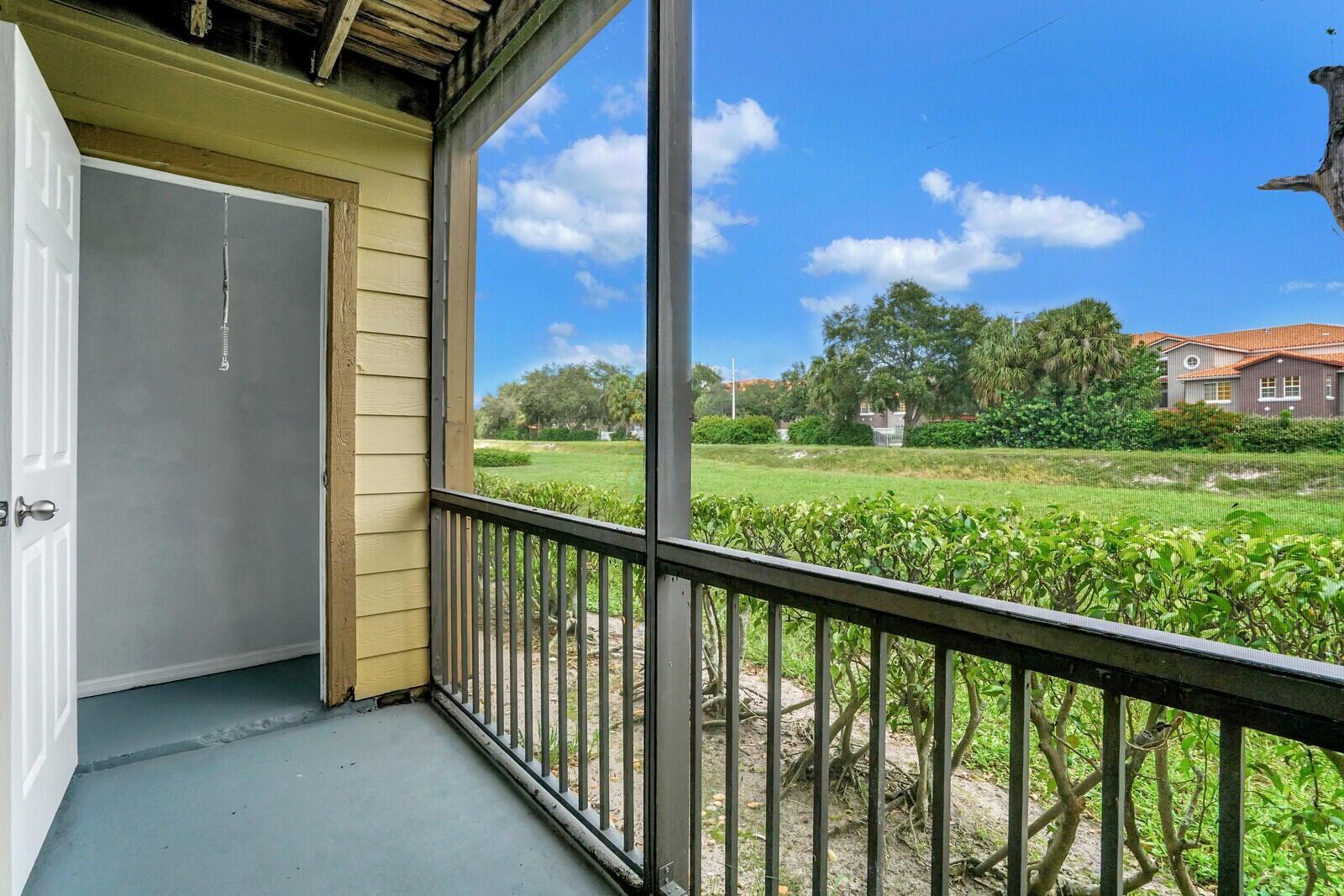 2317 N Congress Avenue 16