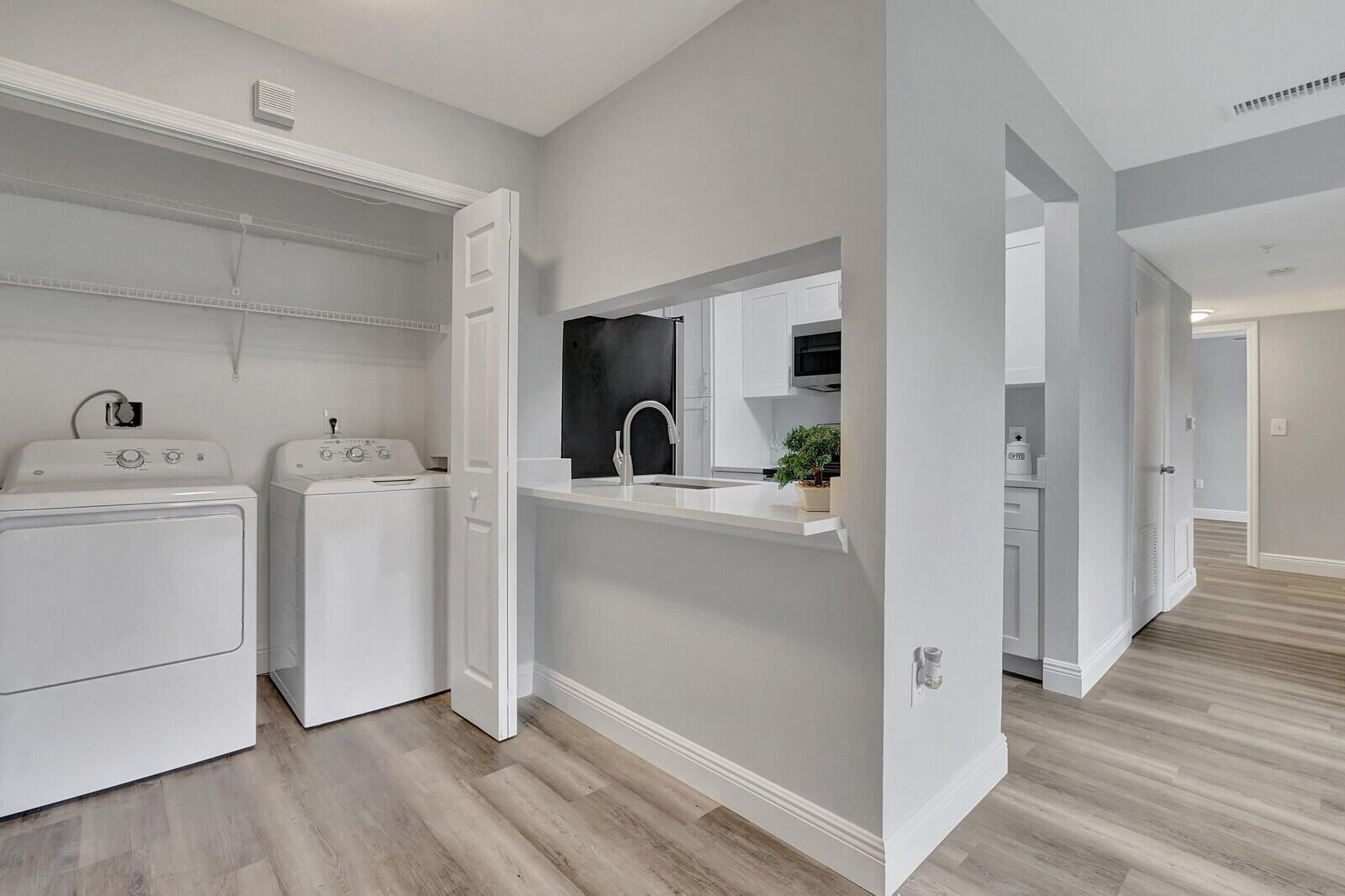 2317 N Congress Avenue 16