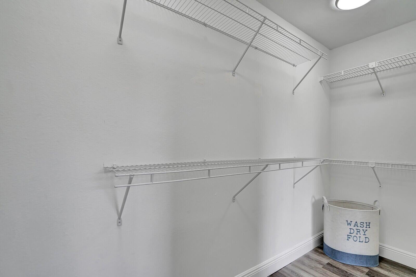 2317 N Congress Avenue 16