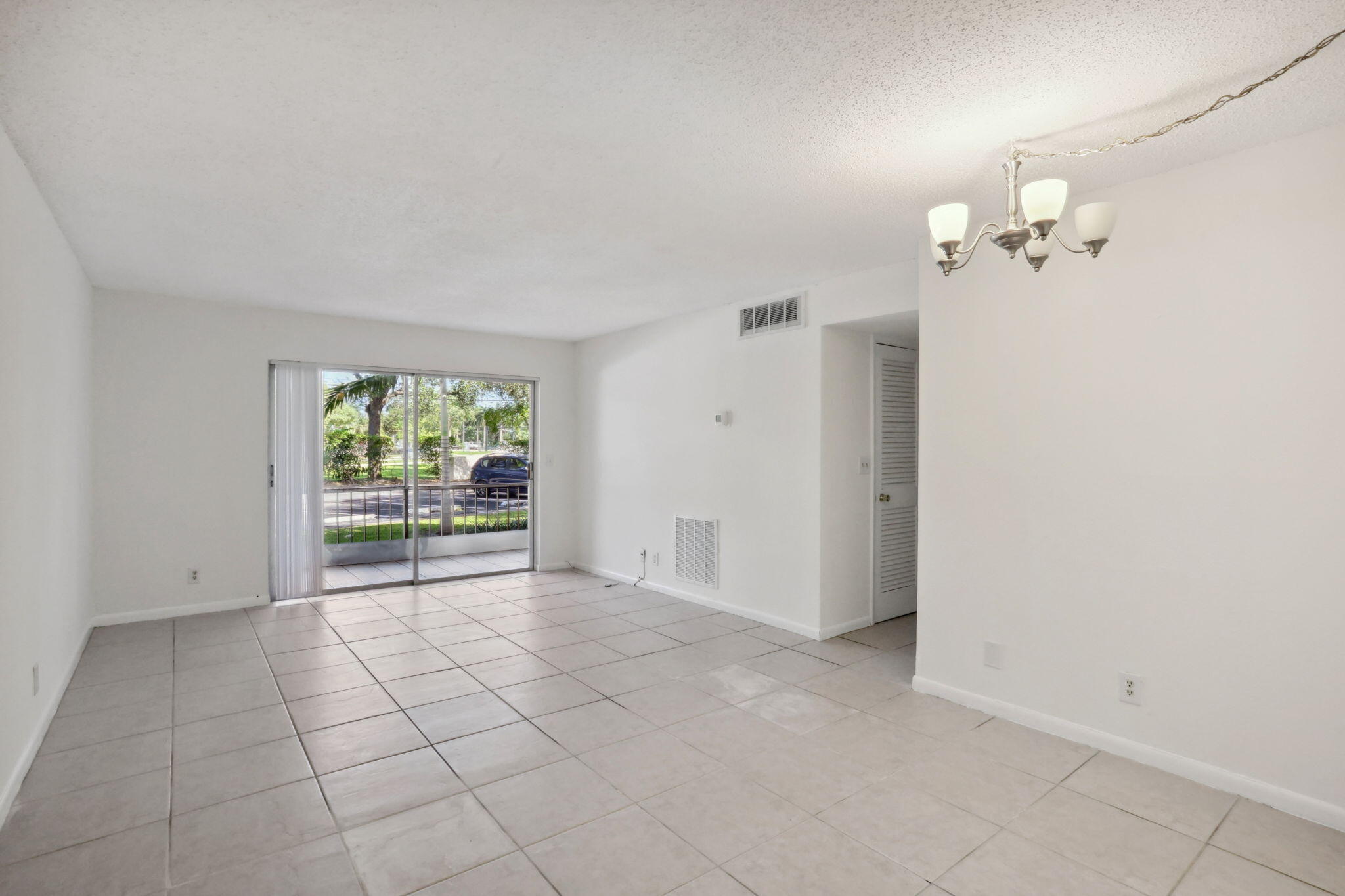 616 NW 13th Street 16