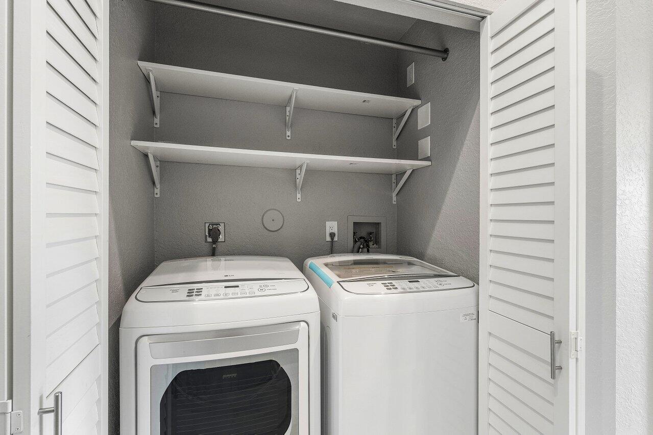 9498 Boca River Circle, Boca Raton