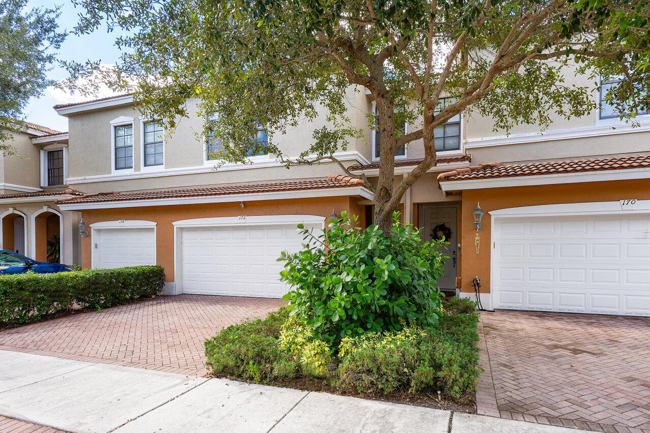 172 W Astor Circle, Delray Beach