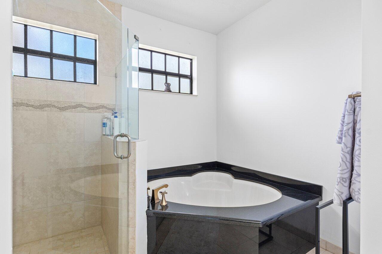 172 W Astor Circle, Delray Beach