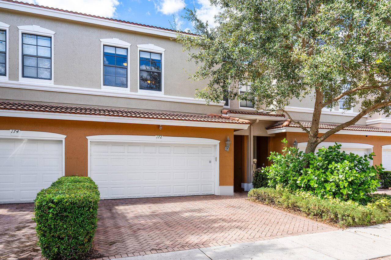 172 W Astor Circle, Delray Beach