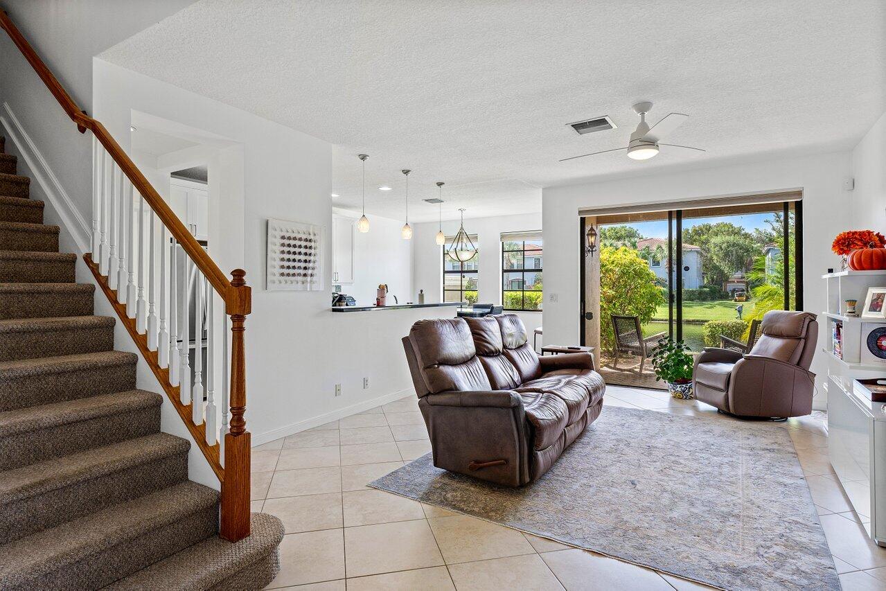 172 W Astor Circle, Delray Beach