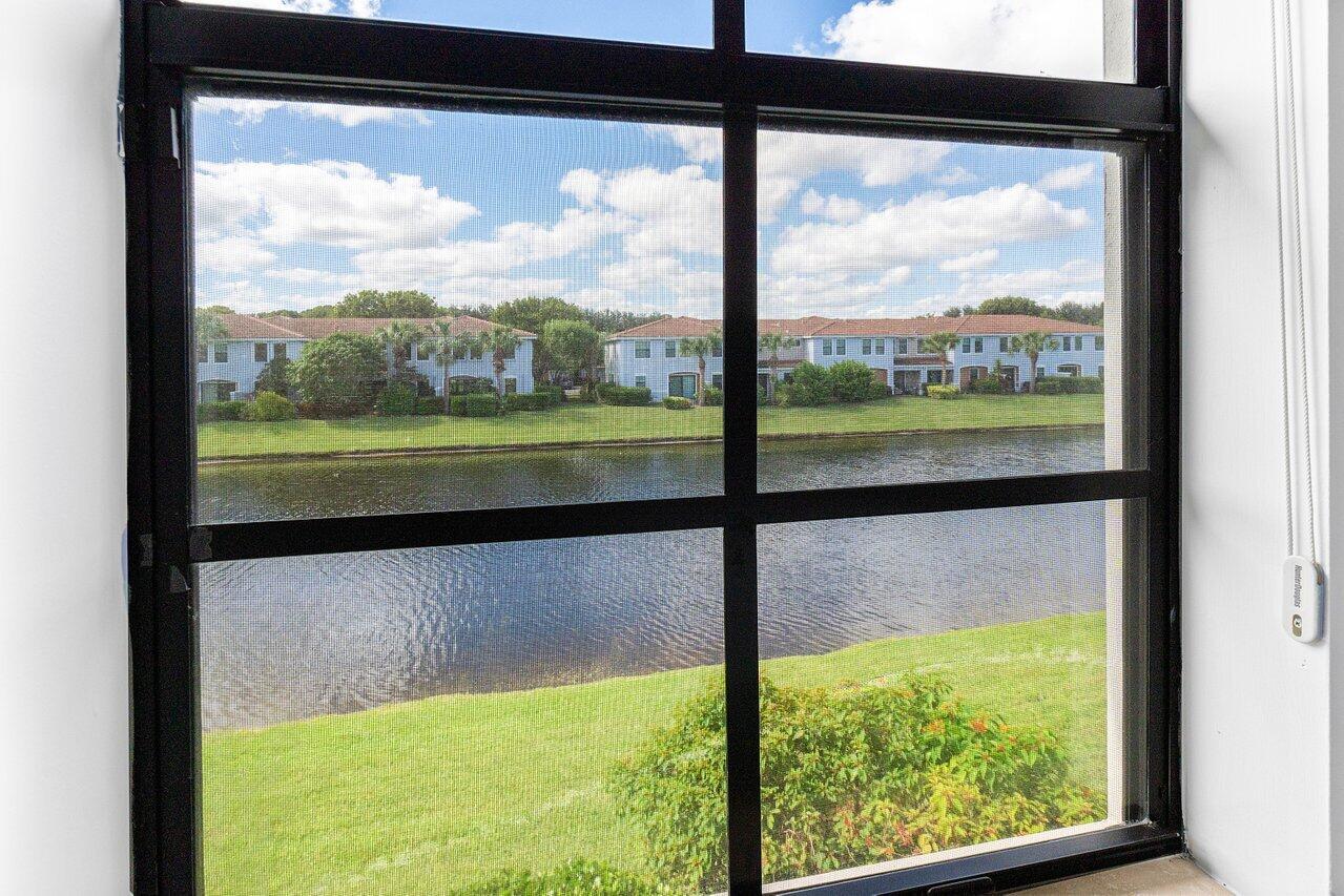 172 W Astor Circle, Delray Beach