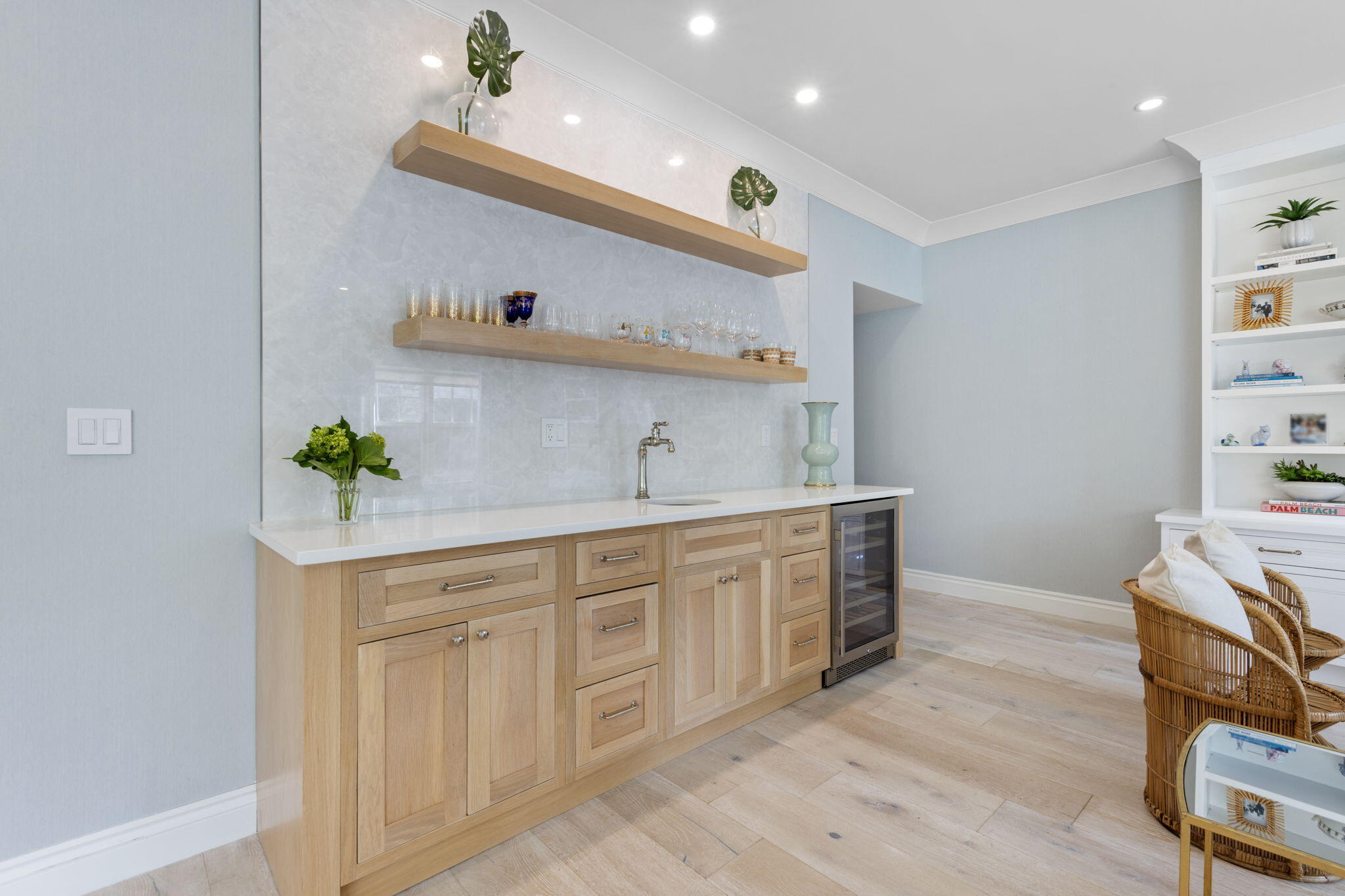311 Cocoanut Row 101, Palm Beach Unit: 101