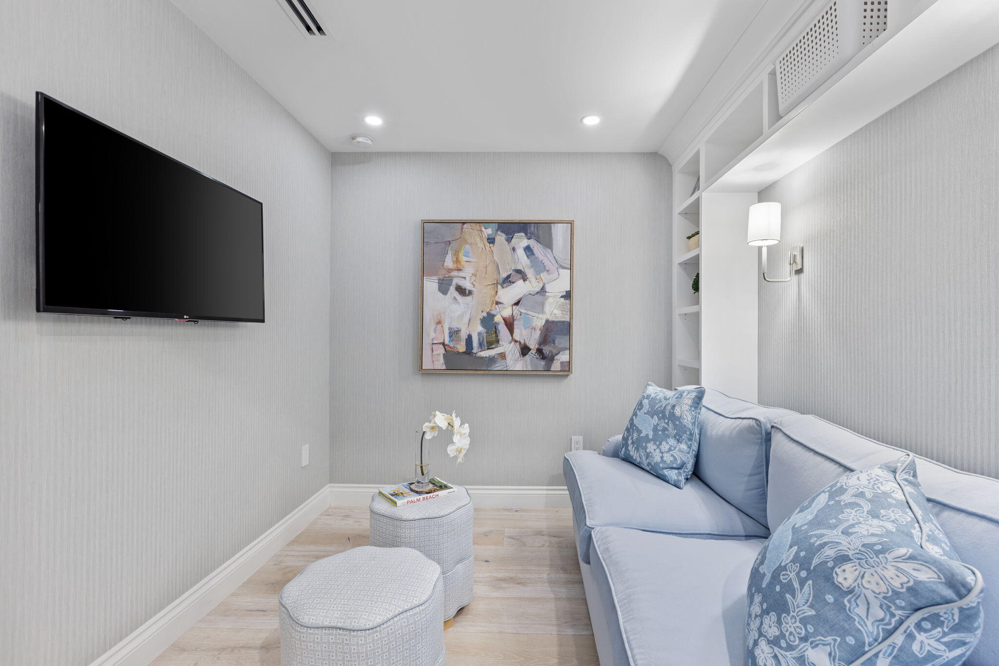 311 Cocoanut Row 101, Palm Beach Unit: 101
