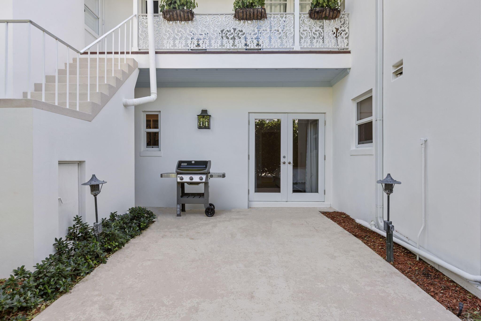 311 Cocoanut Row 101, Palm Beach Unit: 101