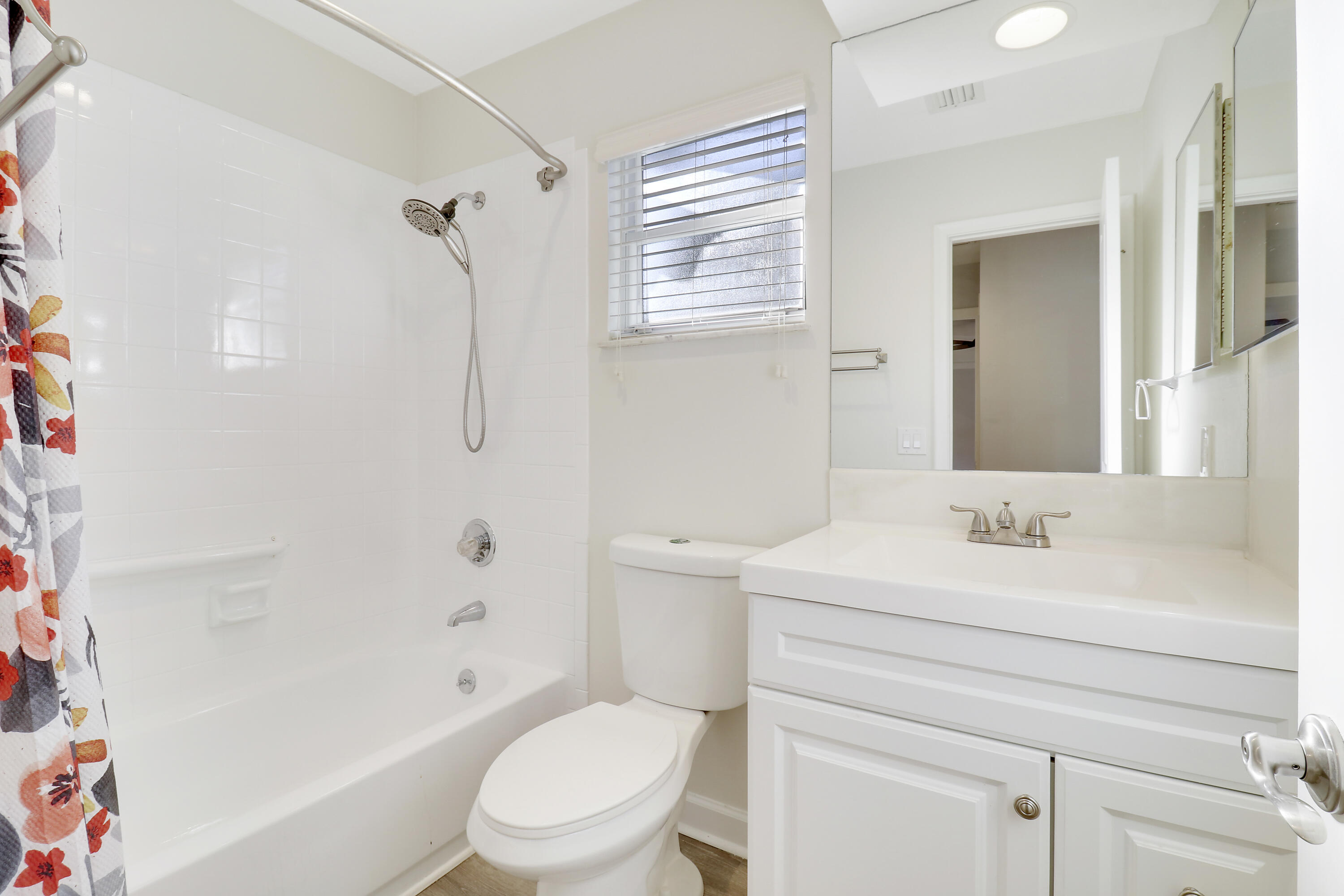 13565 Whispering Lakes Lane