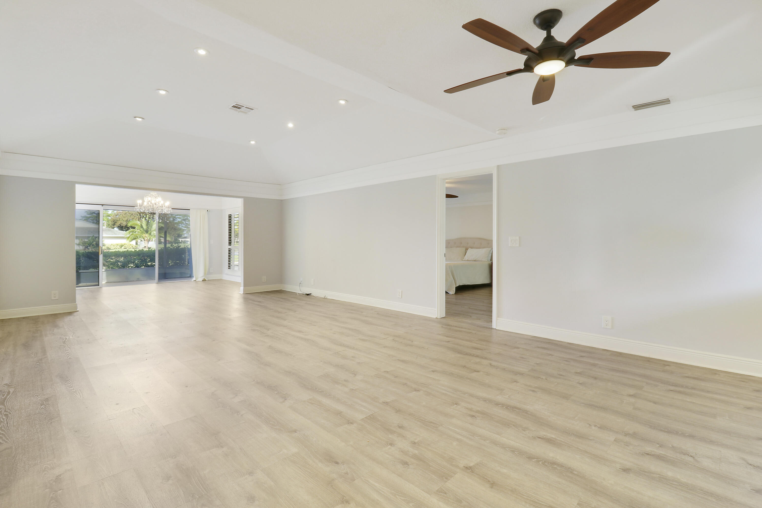 13565 Whispering Lakes Lane