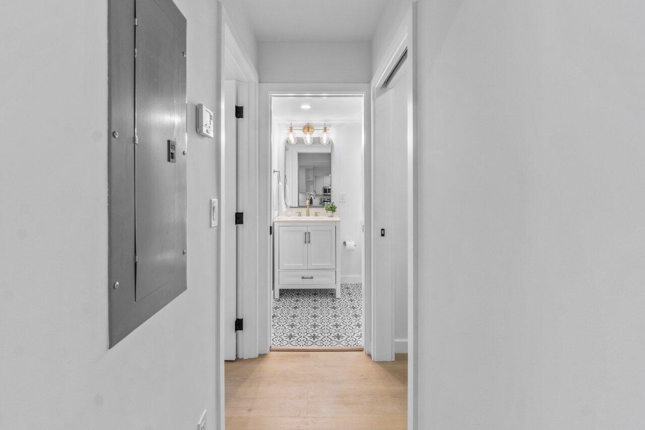 4505 S Ocean Boulevard 203, Highland Beach Unit: 203