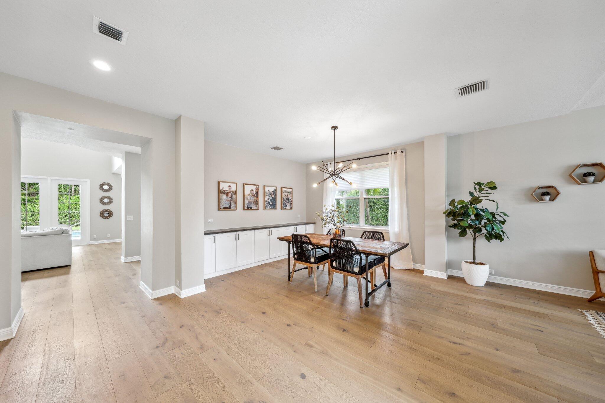 423 Meadowlark Drive