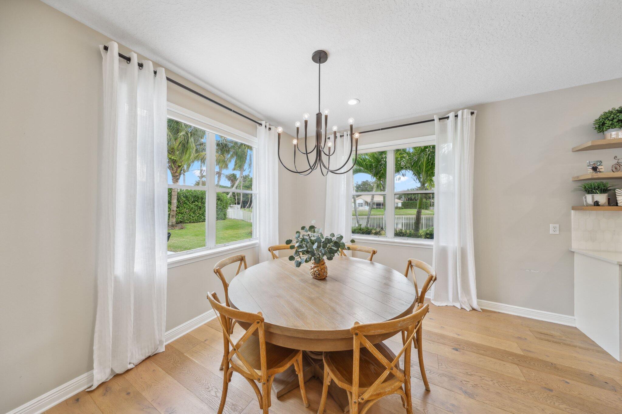 423 Meadowlark Drive