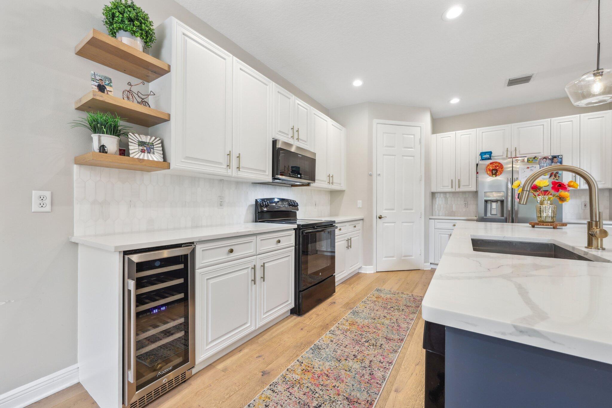 423 Meadowlark Drive