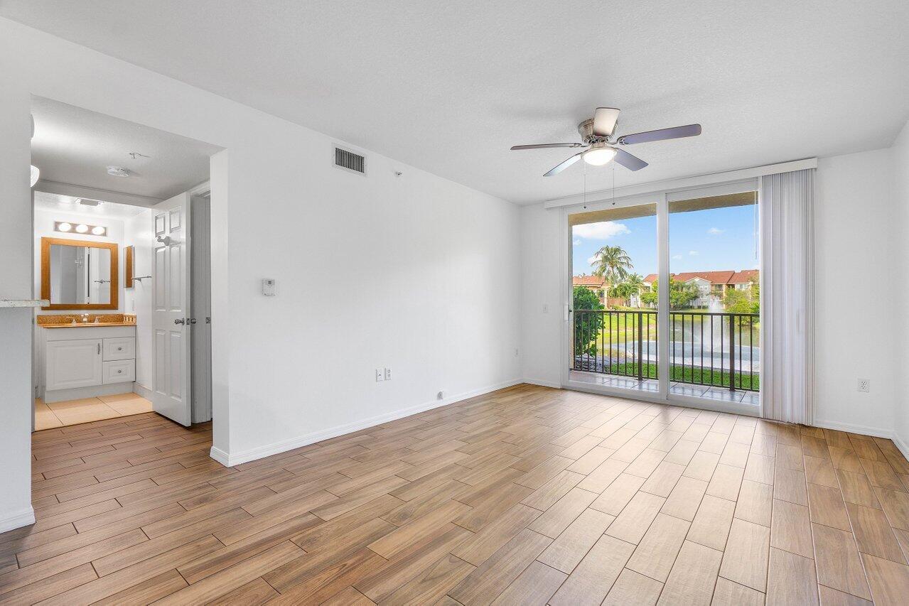 106 Villa Circle 106, Boynton Beach Unit: 106