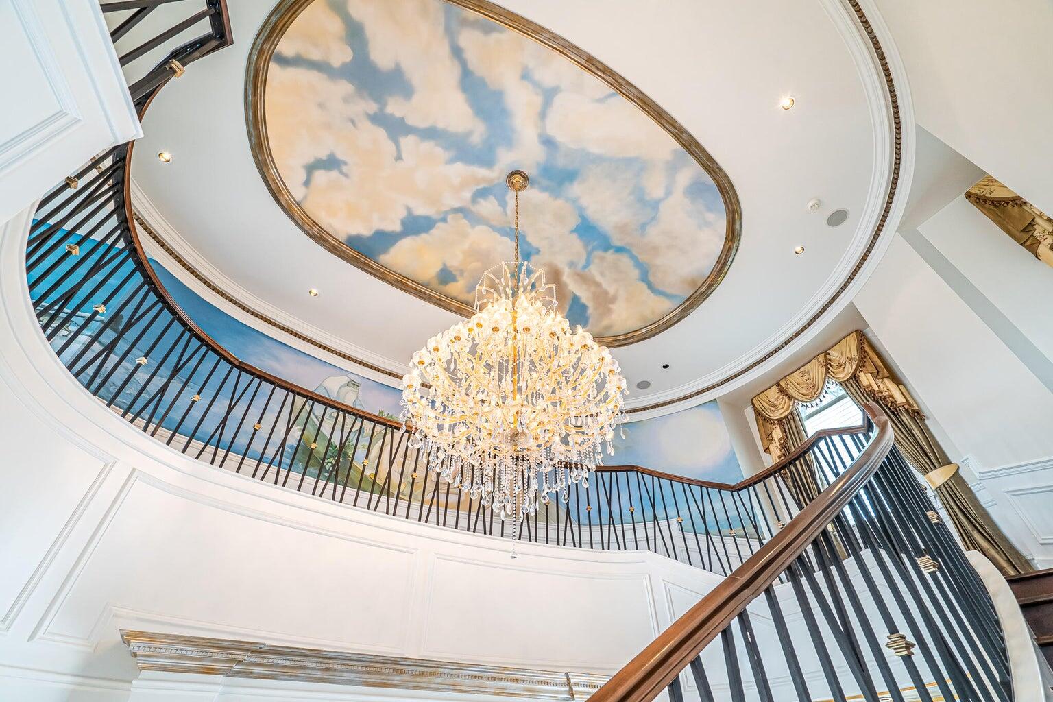 485 NE Spanish Trail