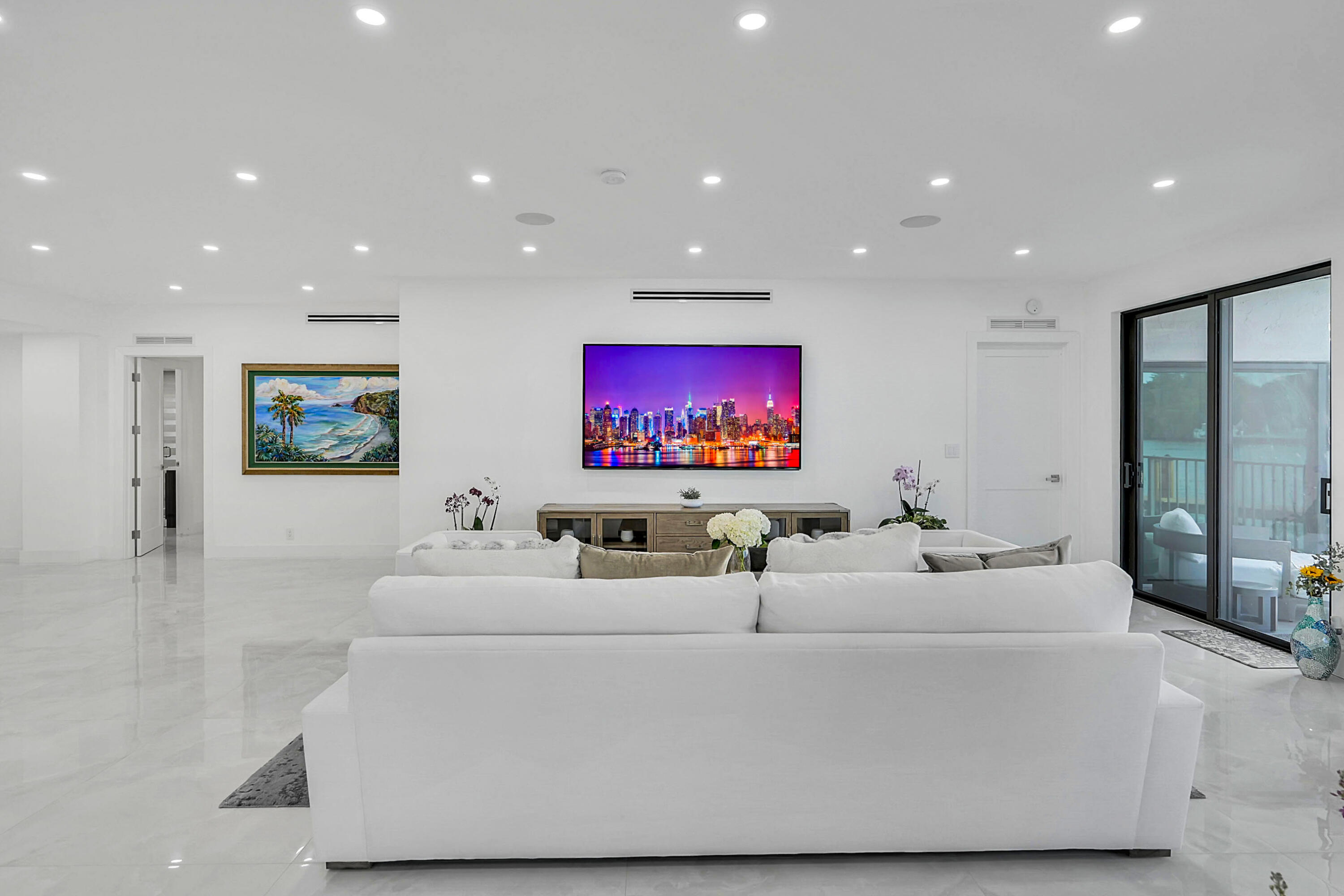 800 Andrews Avenue 9