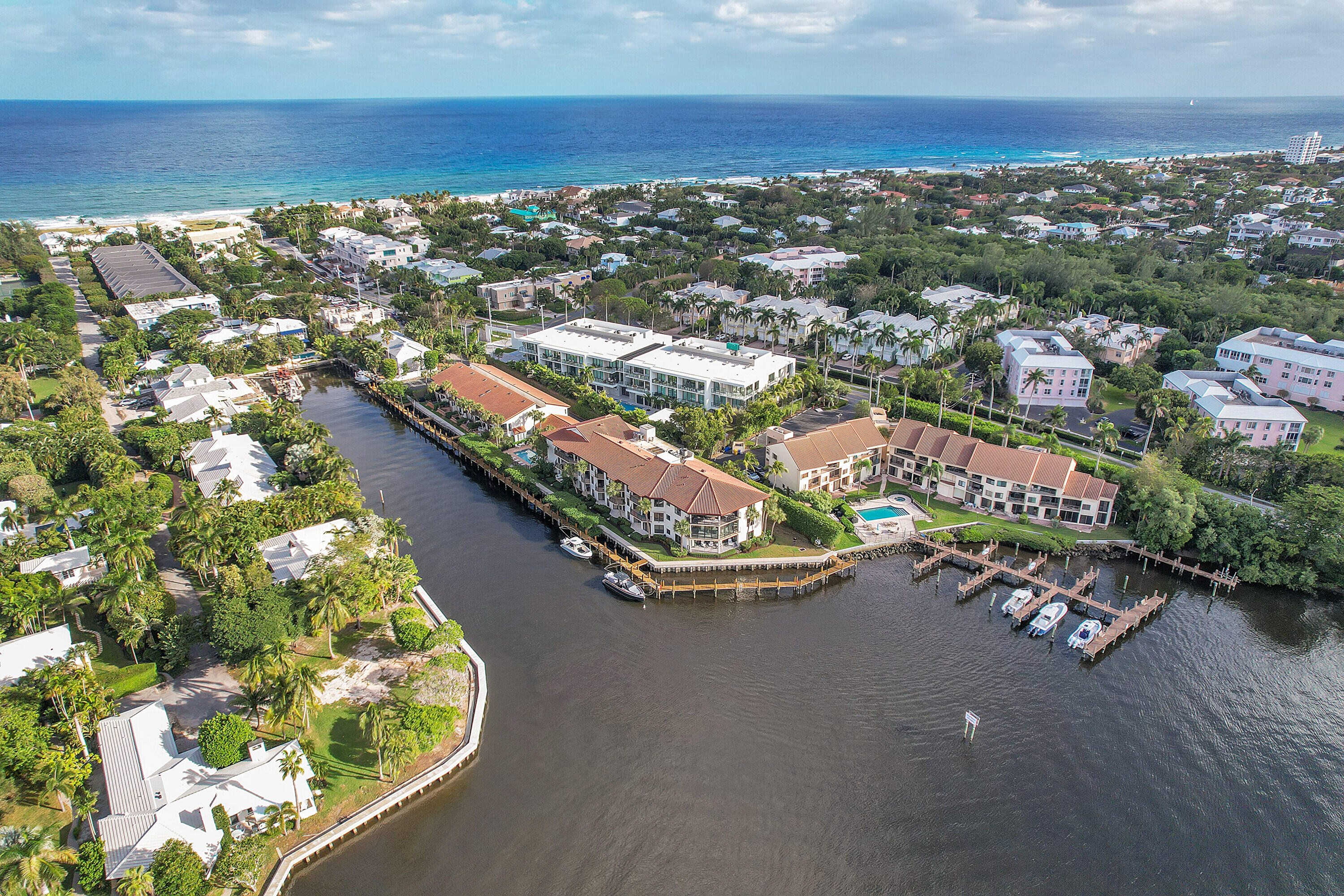 800 Andrews Avenue 9