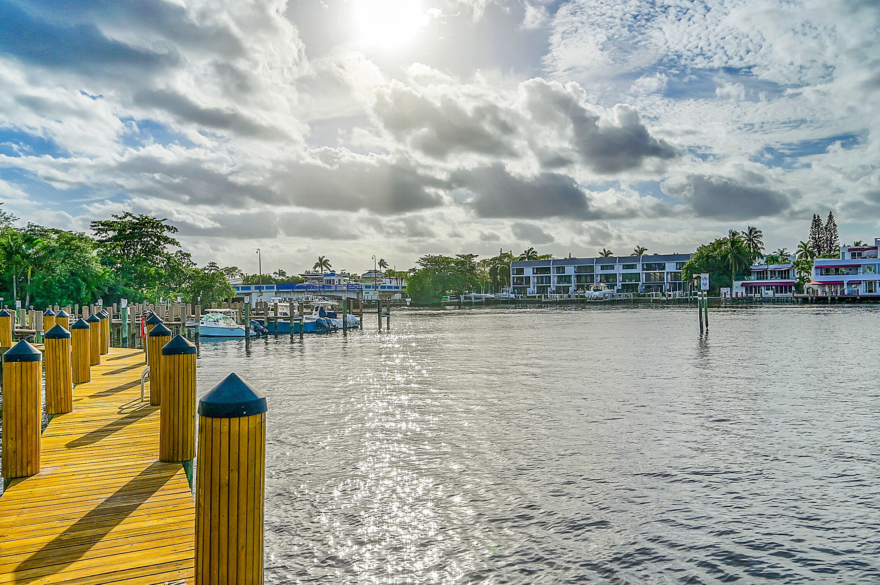 800 Andrews Avenue 9