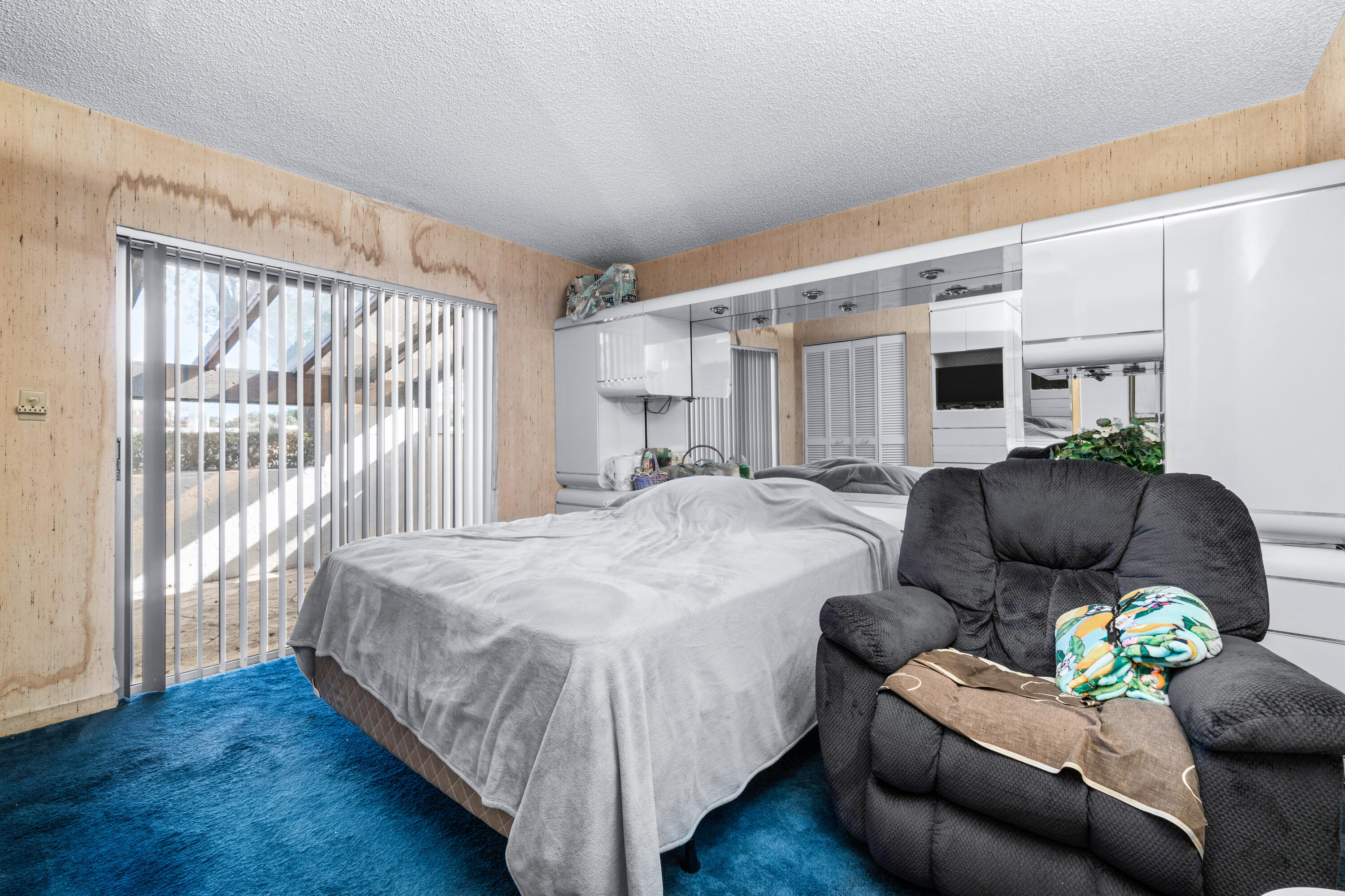 13505 Fishtail Palm Court C