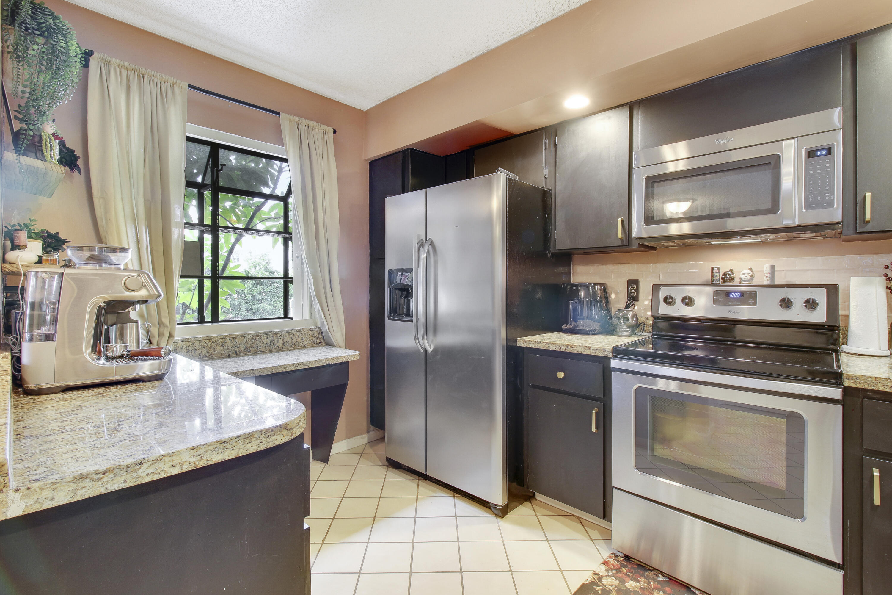 1001 SE 6th Avenue D122
