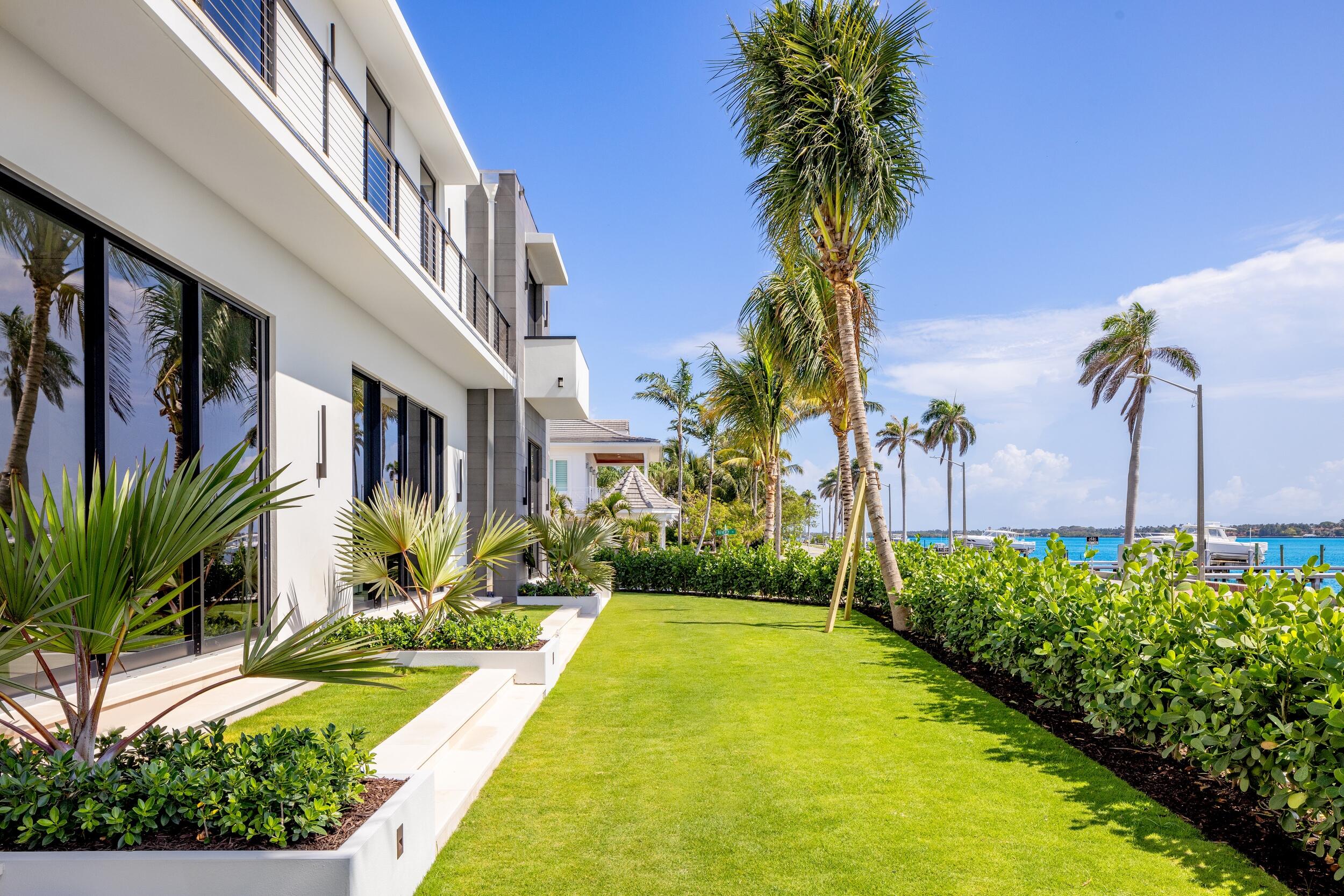 100 Beverly Road, West Palm Beach
