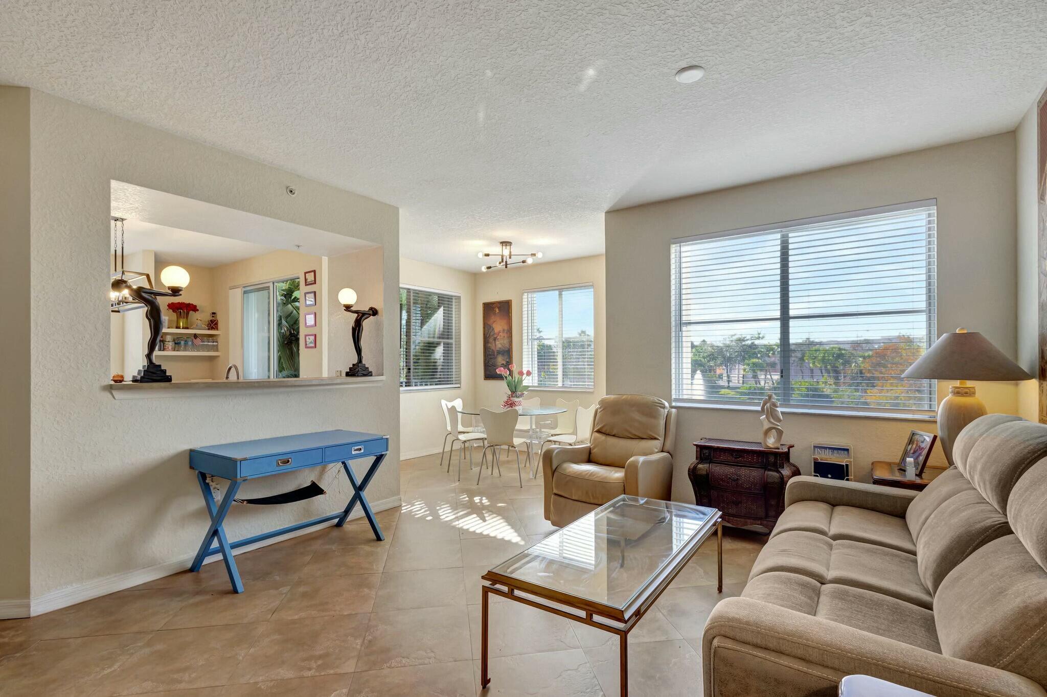 11023 Legacy 204 Lane 204, Palm Beach Gardens Unit: 204