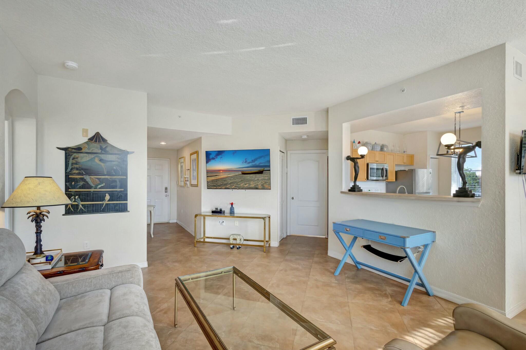 11023 Legacy 204 Lane 204, Palm Beach Gardens Unit: 204