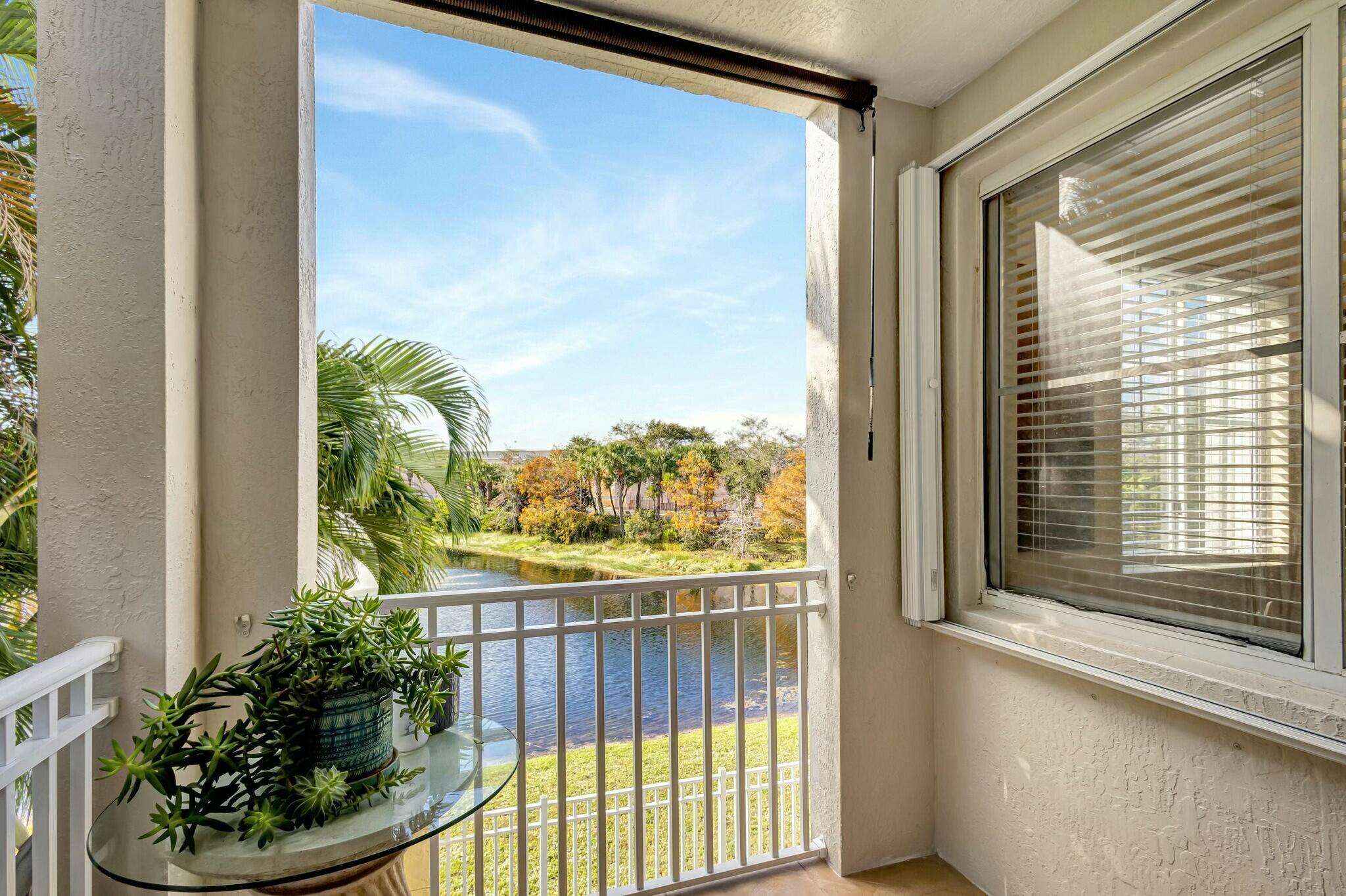 11023 Legacy 204 Lane 204, Palm Beach Gardens Unit: 204