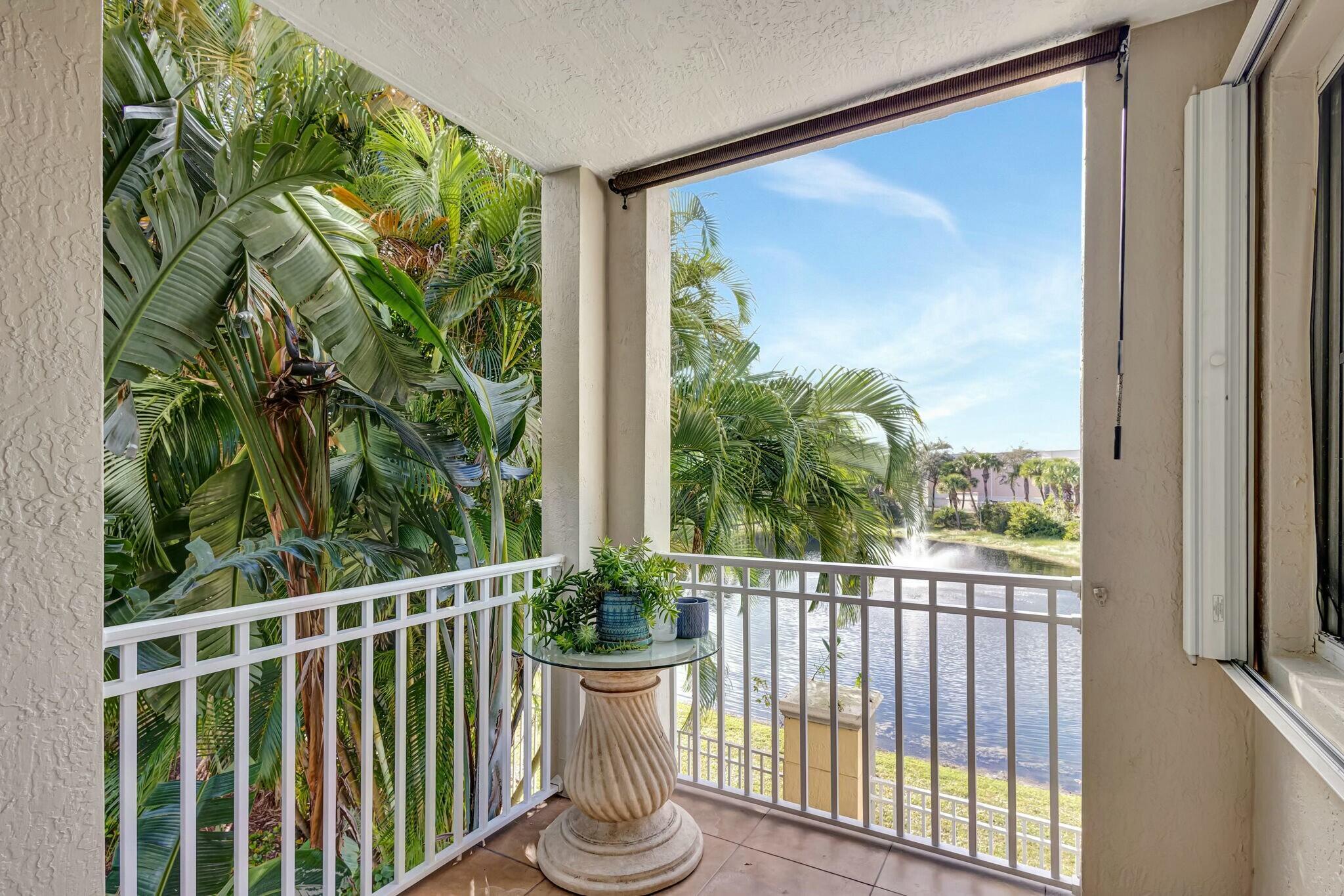 11023 Legacy 204 Lane 204, Palm Beach Gardens Unit: 204