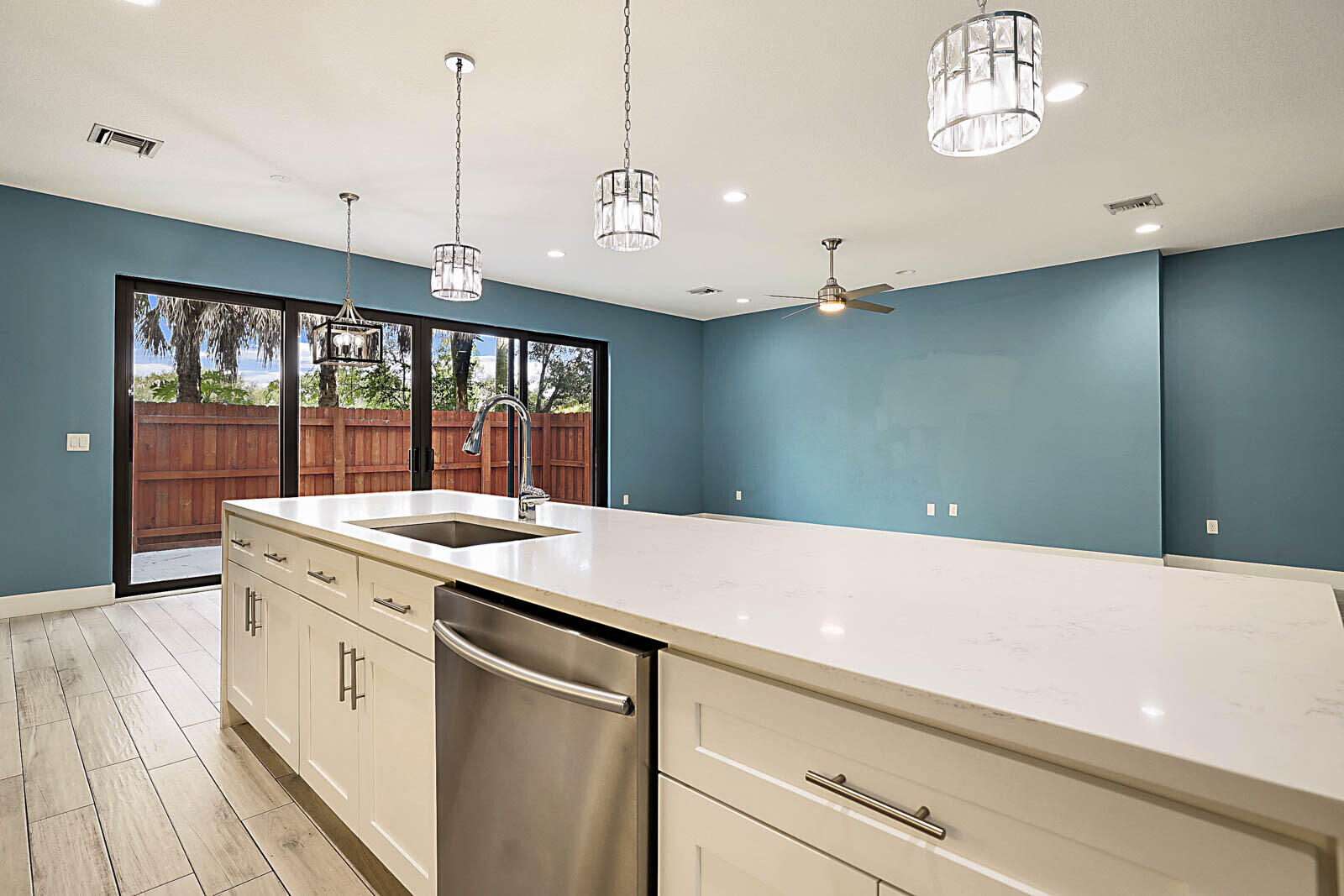 3182 Santa Catalina Place, Greenacres