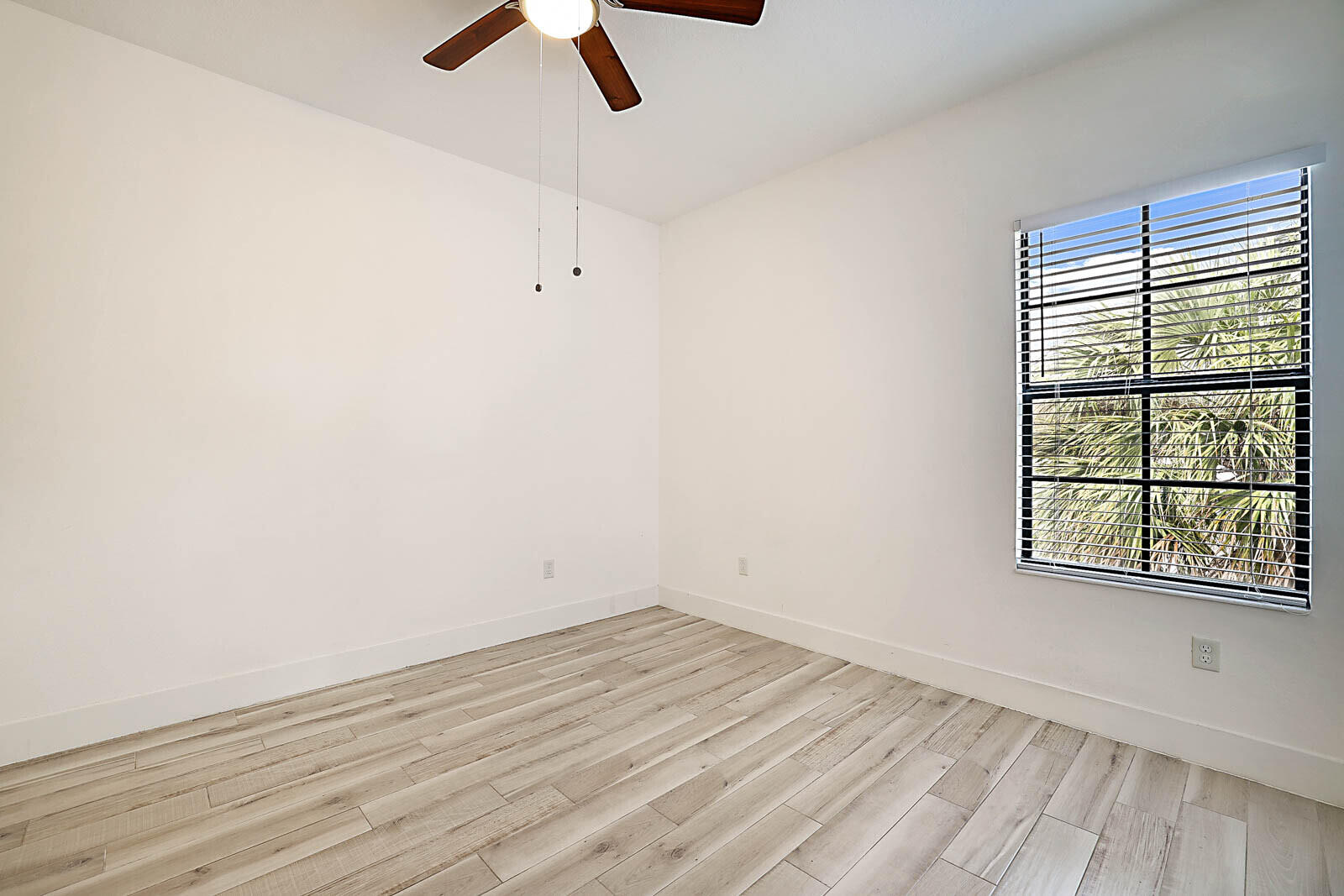3182 Santa Catalina Place, Greenacres