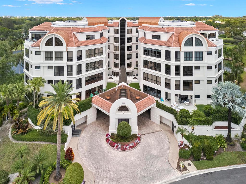 7383 Orangewood Lane 103