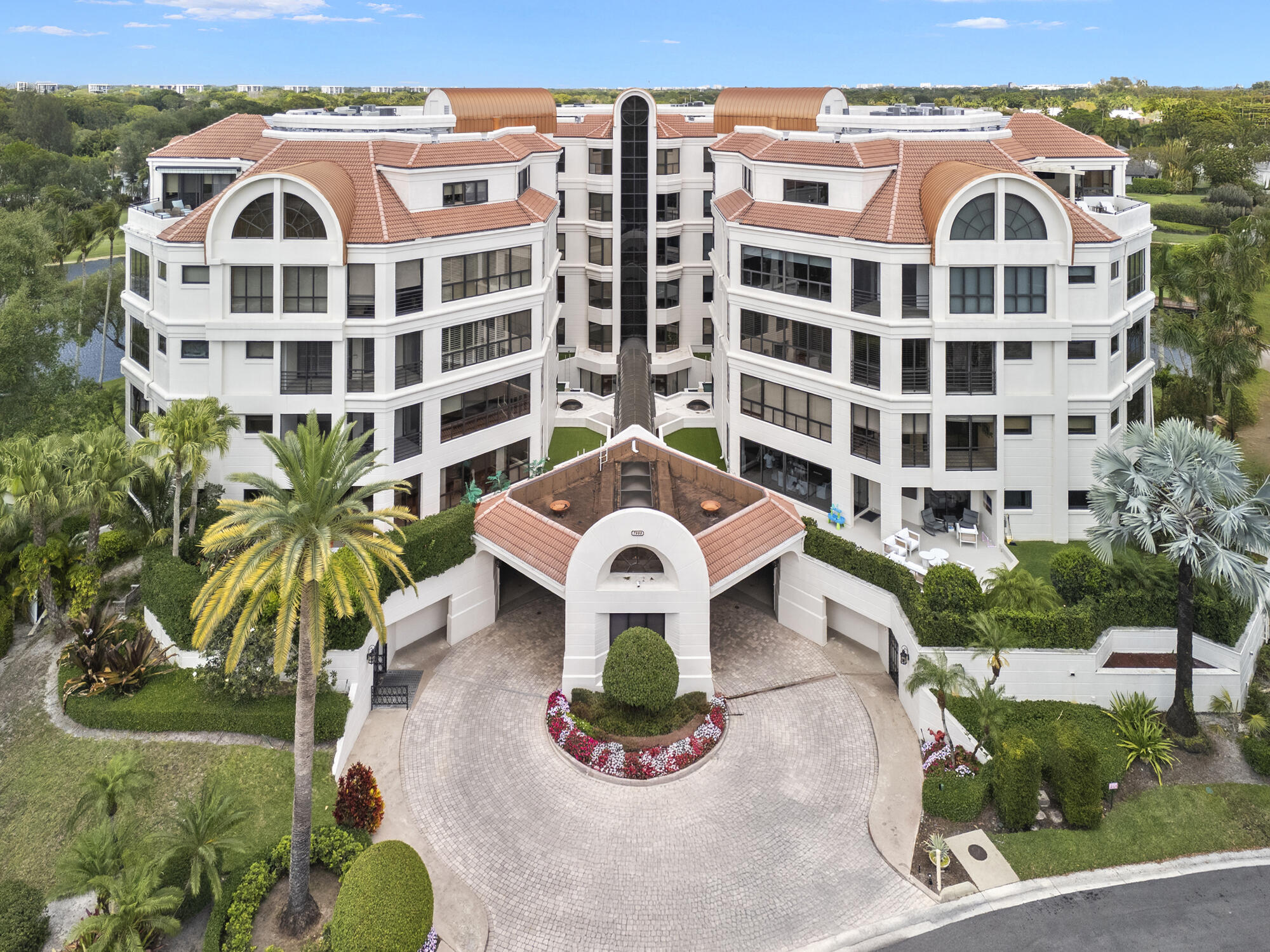 7383 Orangewood Lane 103