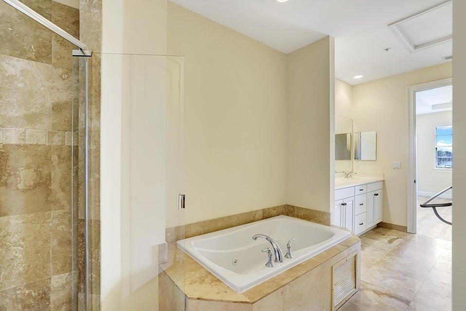 56 Via Floresta Drive 56