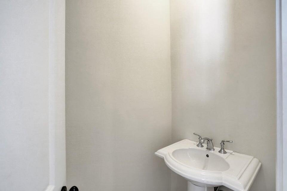 56 Via Floresta Drive 56