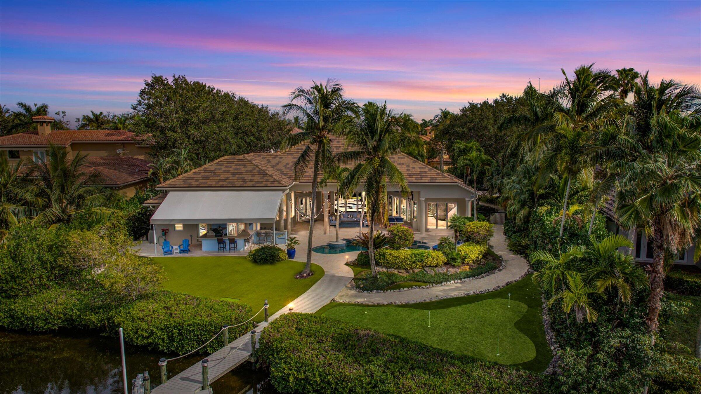 18808 SE Windward Island Lane