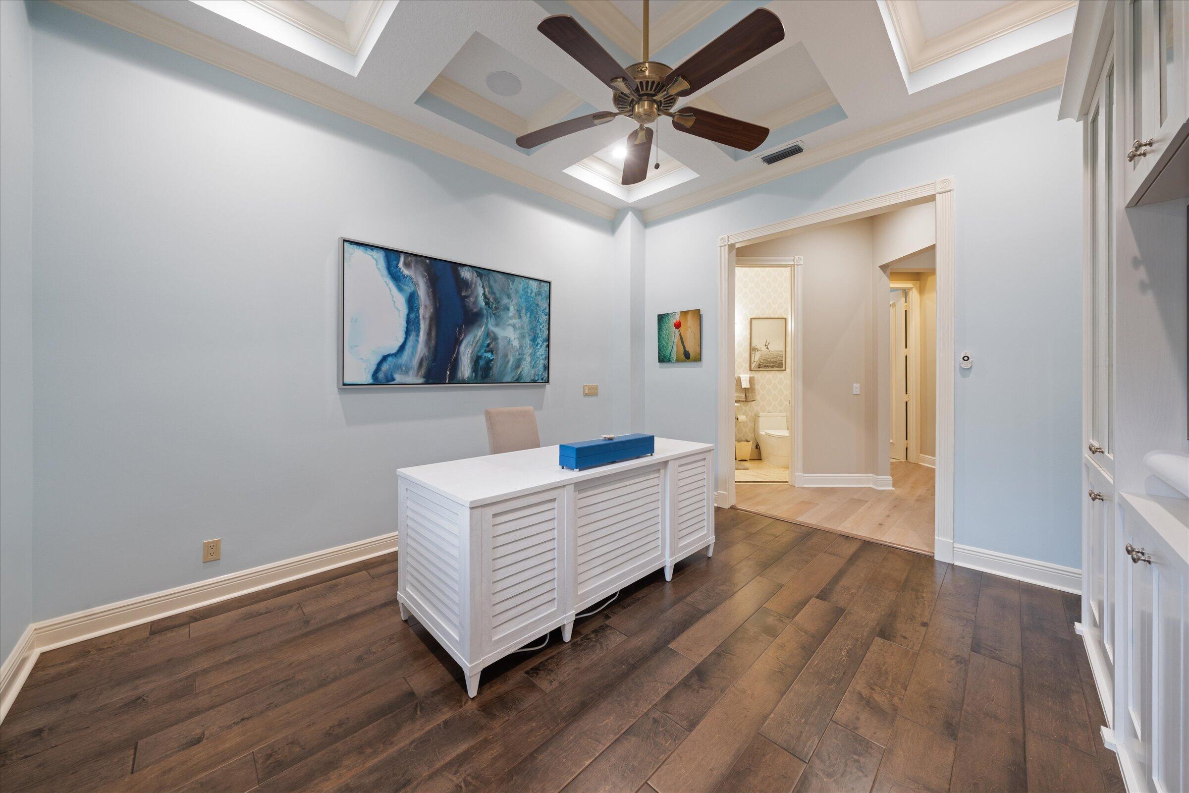 18808 SE Windward Island Lane