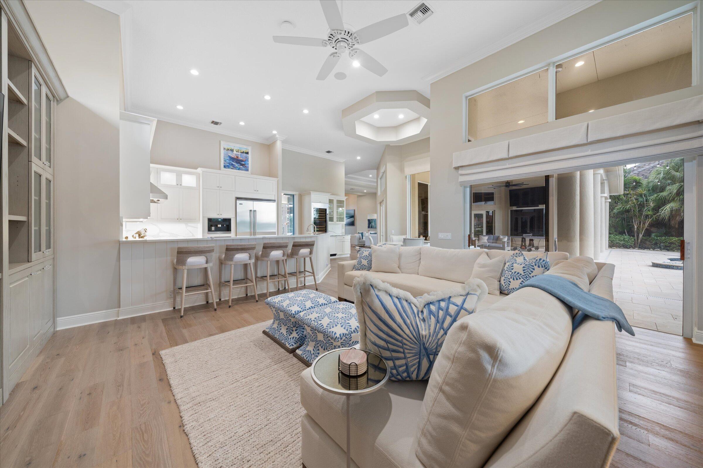 18808 SE Windward Island Lane