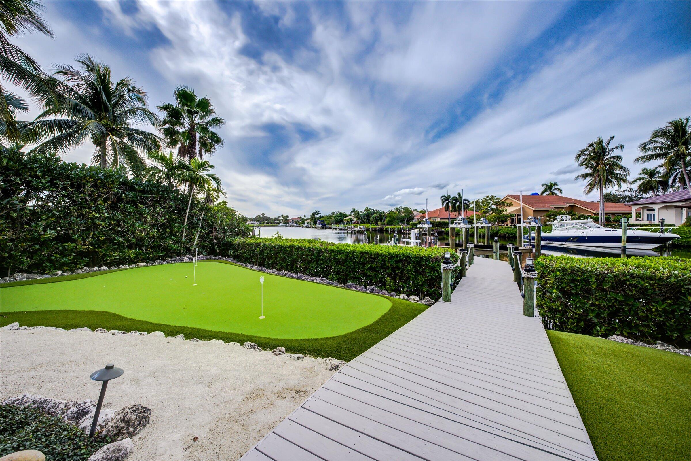 18808 SE Windward Island Lane