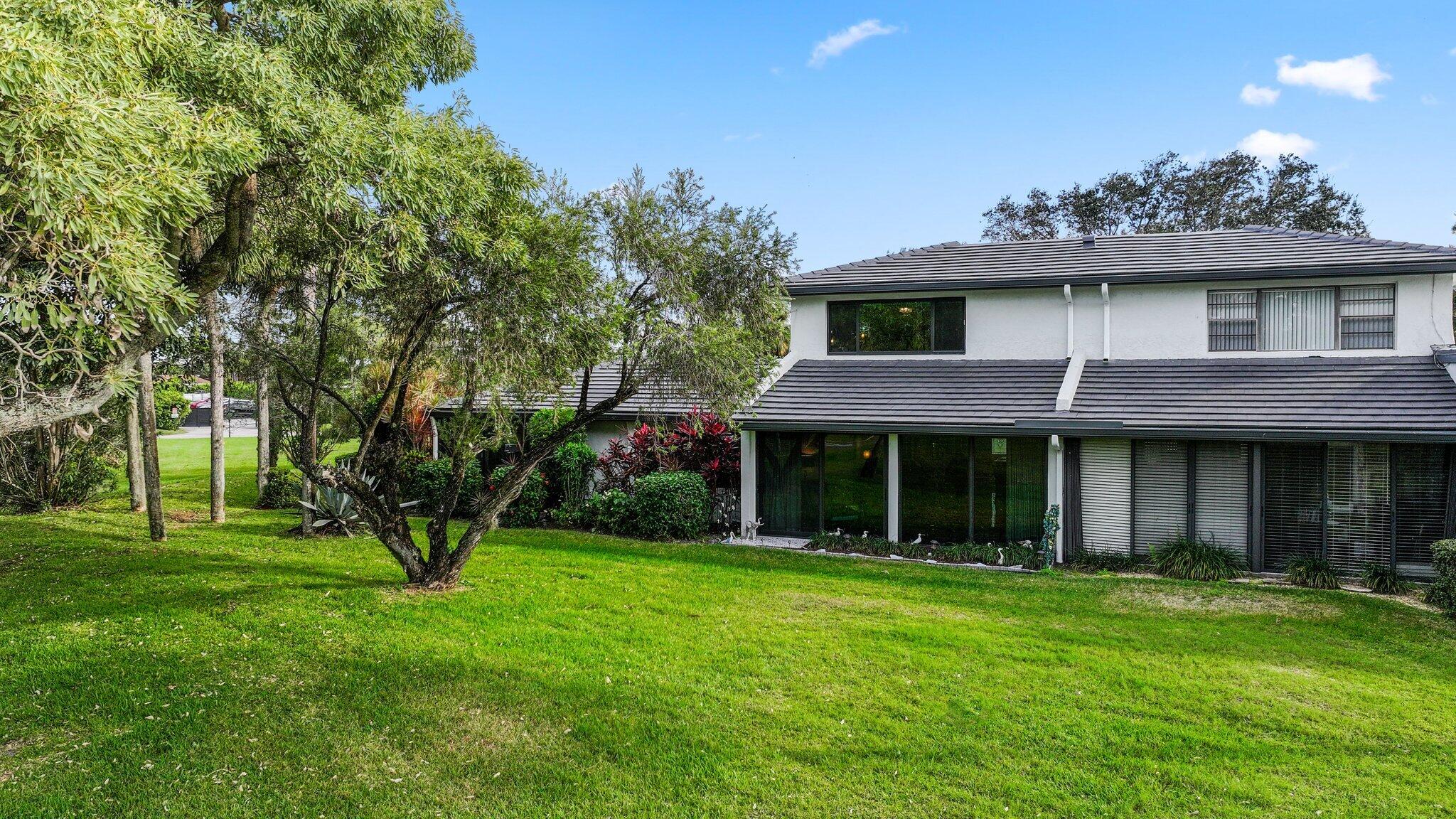 25 Southport Lane C