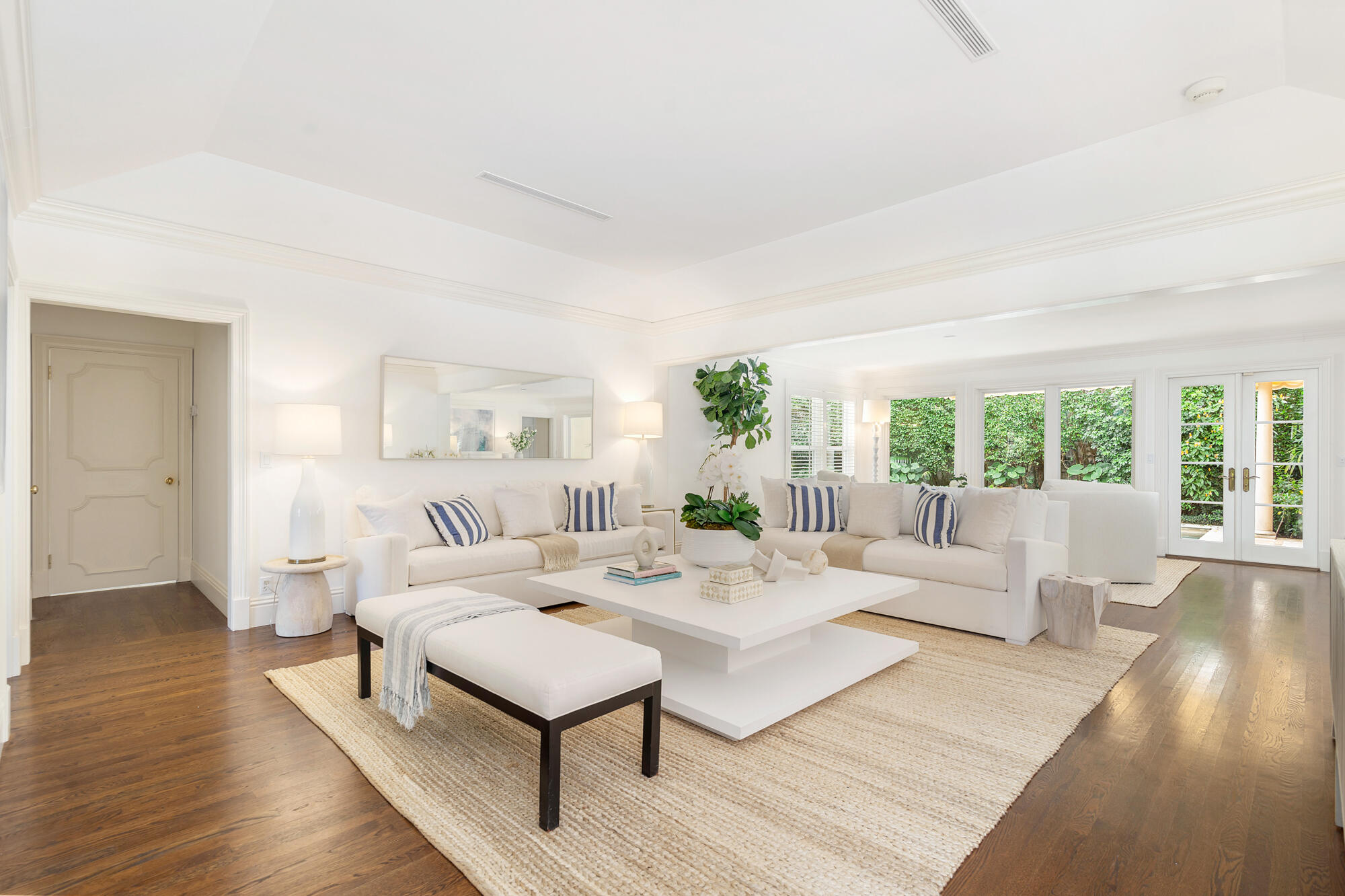 266 Southland Road, Palm Beach