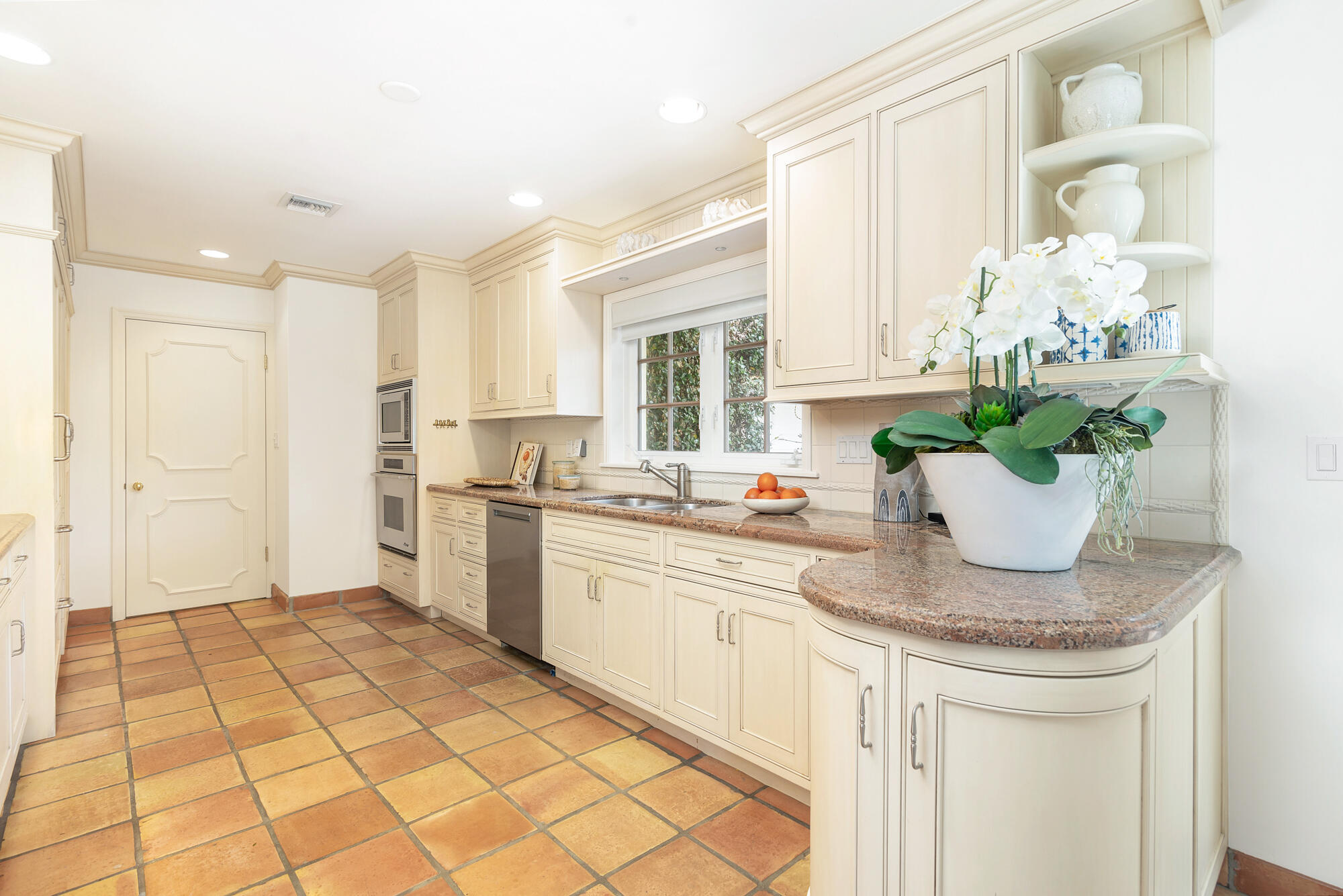 266 Southland Road, Palm Beach