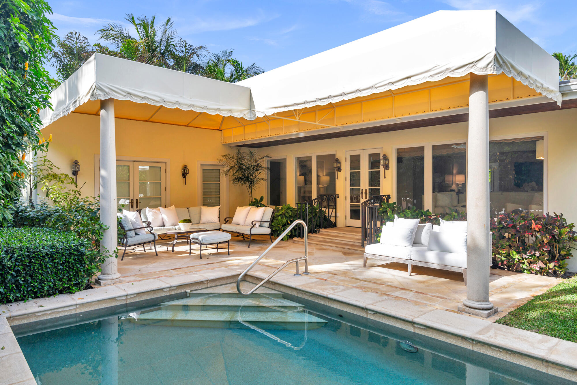 266 Southland Road, Palm Beach