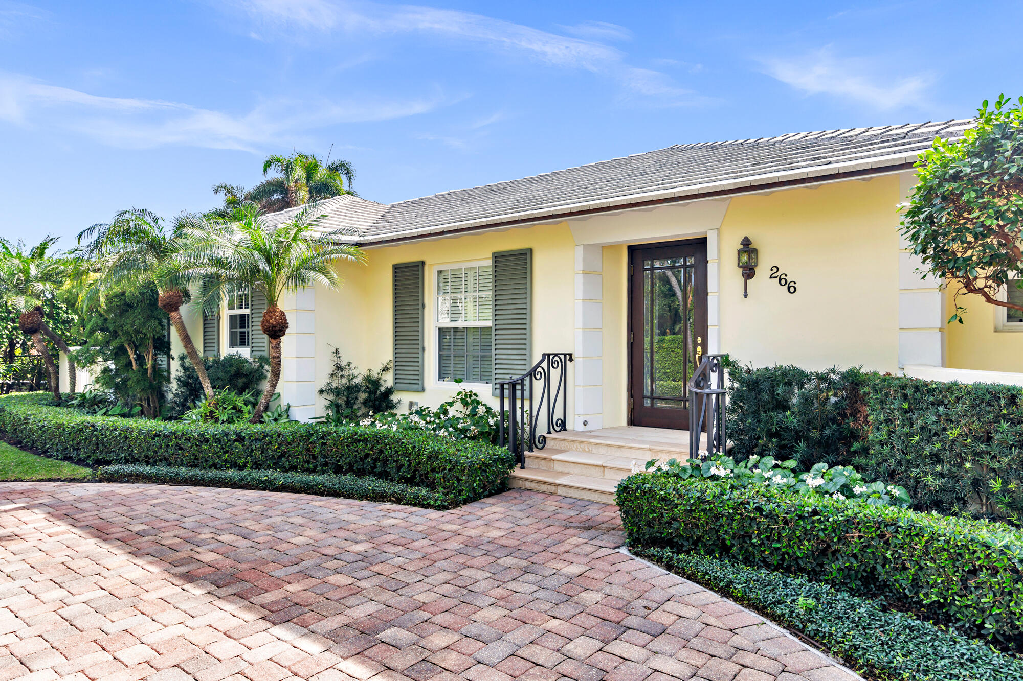 266 Southland Road, Palm Beach