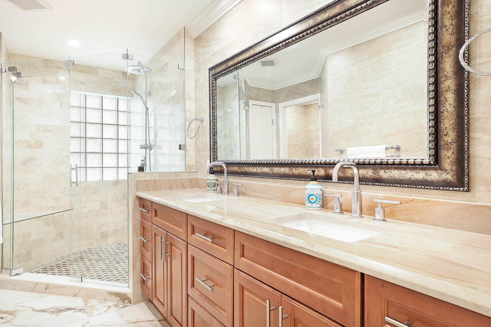 6262 Breckenridge Circle, Lake Worth
