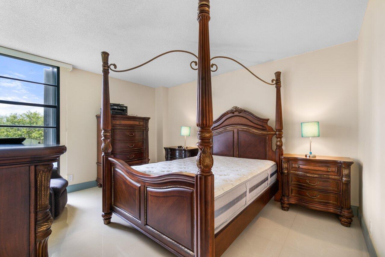3401 N Country Club Drive 510, Aventura Unit: 510