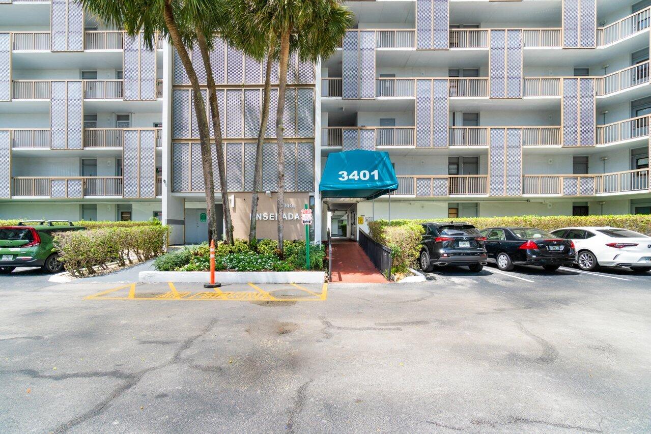 3401 N Country Club Drive 510, Aventura Unit: 510
